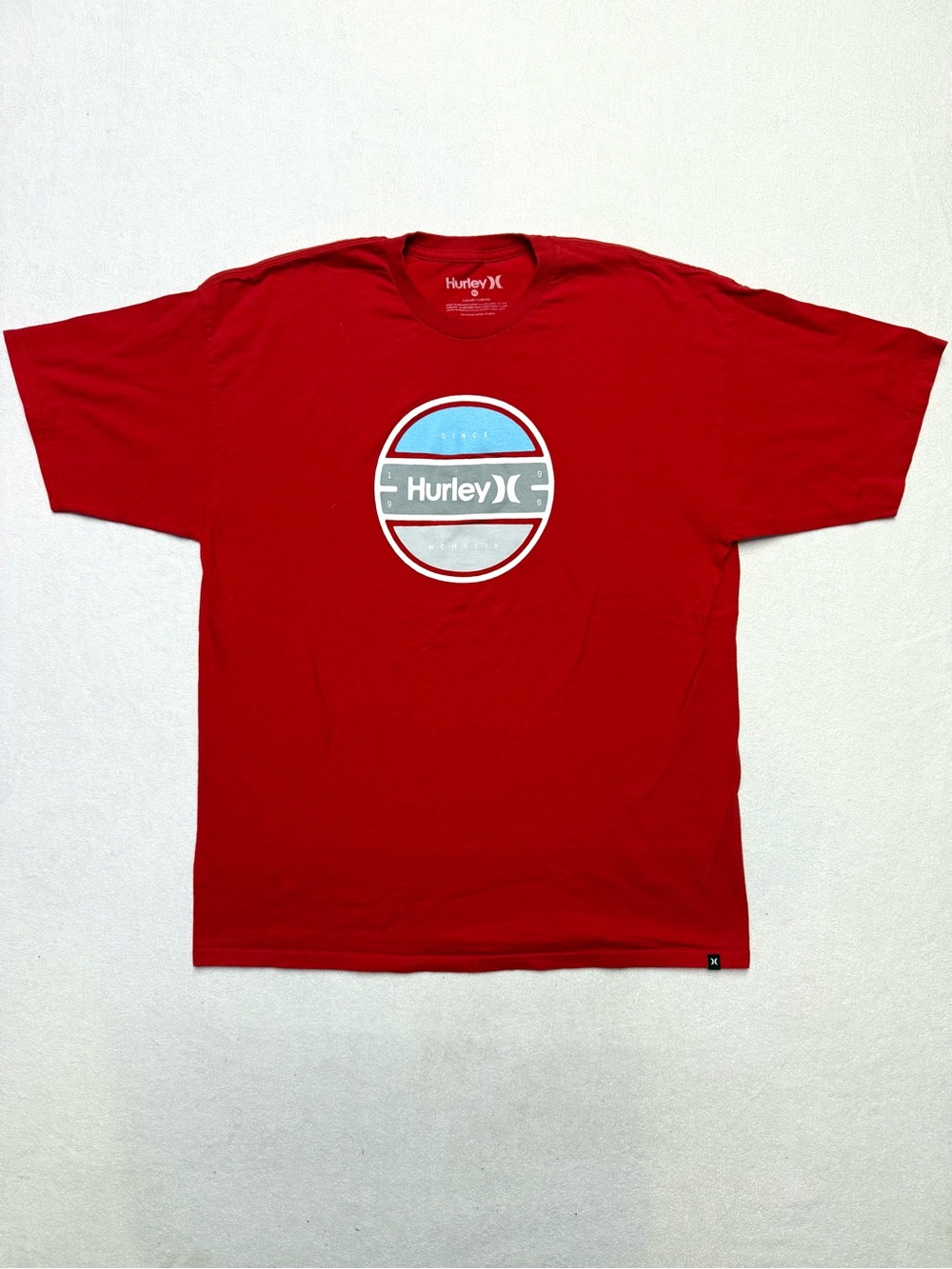 Hurley Men’s Red Short-Sleeve Logo Tee with Blue & Gray Emblem